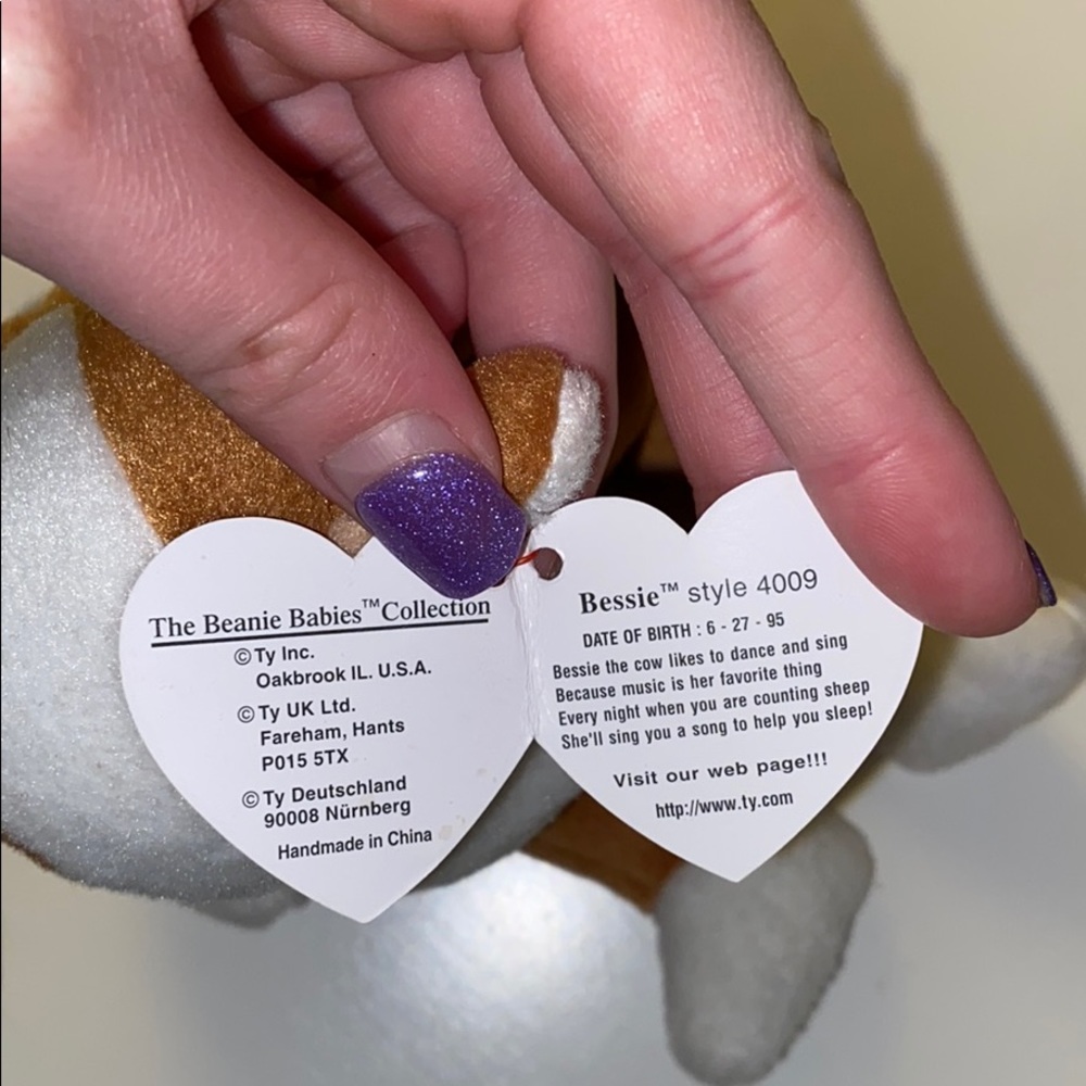 1995 “Bessie” beanie baby - Picture 5 of 5